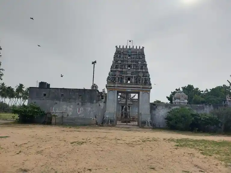 Arulmigu Venugopalasamy Temple, Adinarayananpuram - 608801 அருள்மிகு வேணுகோபாலசாதி திருக்கோயில், Adinarayananpuram - 608801, Cuddalore - Ancient Temple Architecture and History Image 5