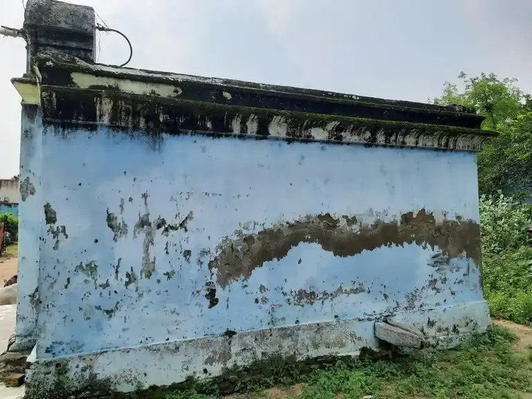 Arulmigu Venugopalasamy Temple, Centre Of The Village, Peungavoor - 601204 அருள்மிகு வேணுகோபாலசுவாமி திருக்கோயில், Centre Of The Village,, Peungavoor - 601204, Tiruvallur - Ancient Temple Architecture and History Image 2