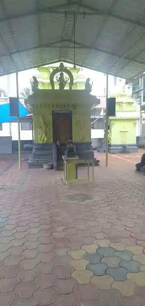 Arulmigu Venugopalasamy Temple, Mulagupettai, Thuckalay - 629175 அருள்மிகு வேணுகோபாலசுவாமி திருக்கோயில், Mulagupettai, Thuckalay - 629175, Kanyakumari - Ancient Temple Architecture and History Image 7