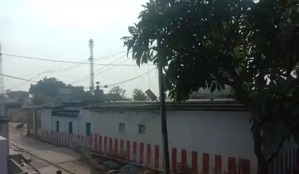 Arulmigu Venugopalasamy Temple, Post Office Opp, Veeranathur - 631303 அருள்மிகு வேணுகோபாலசுவாமி திருக்கோயில், Post Office Opp, Veeranathur - 631303, Tiruvallur - Ancient Temple Architecture and History Image 2