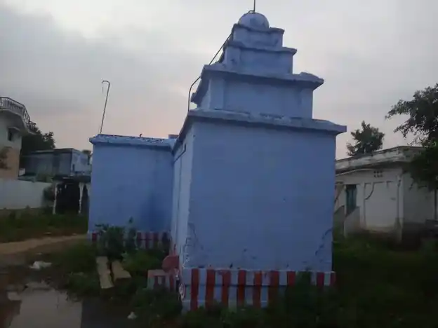 Arulmigu Venugopalasamy Temple, Selnayakkanpatti - 625535 அருள்மிகு வேணுகோபால பெருமாள் திருக்கோயில், Selnayakkanpatti - 625535, Madurai - Ancient Temple Architecture and History Image 3