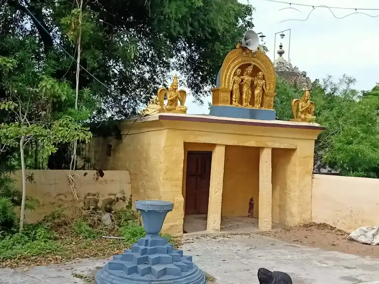 Arulmigu Venugopalasamy Temple, Sittherippattu - 605755 அருள்மிகு வேணுகோபாலசாமி திருக்கோயில், Sittherippattu - 605755, Viluppuram - Ancient Temple Architecture and History Image 3