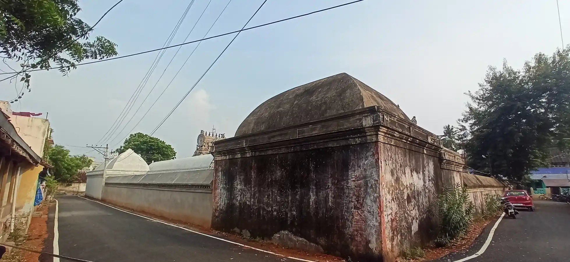 Arulmigu Venugopalaswamy And Ramasamy Perumal Temple, Madapauram - 610109 Temple