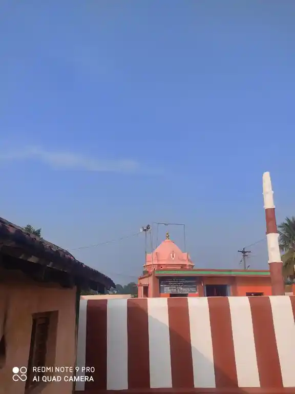 Arulmigu Venugopalaswamy Temple, Aalampoondi - 604151 அருள்மிகு வேணுகோபாலசுவாமி திருக்கோயில், Aalampoondi - 604151, Viluppuram - Ancient Temple Architecture and History Image 3