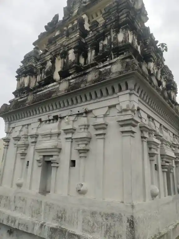 Arulmigu Venugopalaswamy Temple, Azhisur - 603406 அருள்மிகு வேணுகோபாலசுவாமி திருக்கோயில், Azhisur - 603406, Kancheepuram - Ancient Temple Architecture and History Image 3