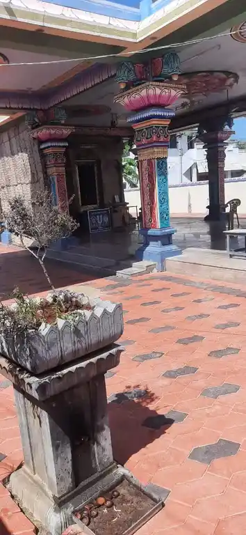 Arulmigu Venugopalaswamy Temple, Chittode - 638102 அருள்மிகு வேணுகோபாலசாமி திருக்கோயில், Chittode - 638102, Erode - Ancient Temple Architecture and History Image 4