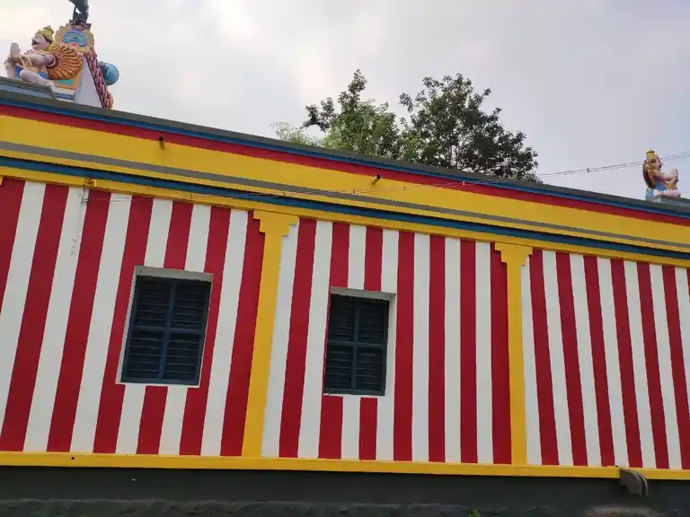 Arulmigu Venugopalaswamy Temple, Guruvanayakkanpalayam, Guruvanayakkanpalayam - 631702 அருள்மிகு வேணுகோபாலசுவாமி திருக்கோயில், குருவநாயக்கன்பாளையம், குருவநாயக்கன்பாளையம் - 631702, Tiruvannamalai - Ancient Temple Architecture and History Image 2