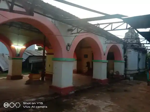 Arulmigu Venugopalaswamy Temple, Kallavi, Panamarathuppatti - 635207 Temple