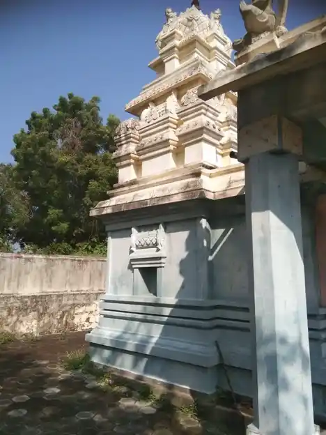 Arulmigu Venugopalaswamy Temple, Kizhmannur - 604101 அருள்மிகு வேணுகோபாலசுவாமி திருக்கோயில், Kizhmannur - 604101, Viluppuram - Ancient Temple Architecture and History Image 5