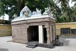 Arulmigu Venugopalaswamy Temple, Komaralingam - 642204