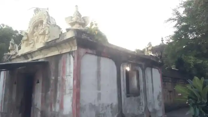 Arulmigu Venugopalaswamy Temple, Kozhiyur - 606106 அருள்மிகு வேணுகோபாலசாமி திருக்கோயில், Kozhiyur - 606106, Cuddalore - Ancient Temple Architecture and History Image 4