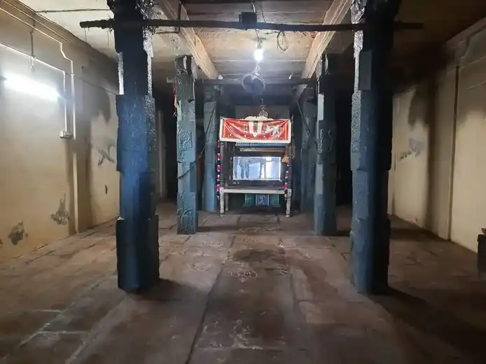 Arulmigu Venugopalaswamy Temple, Mannargudi - 614001 அருள்மிகு வேணுகோபாலசாமி திருக்கோயில், மன்னார்குடி - 614001, Thiruvarur - Ancient Temple Architecture and History Image 11