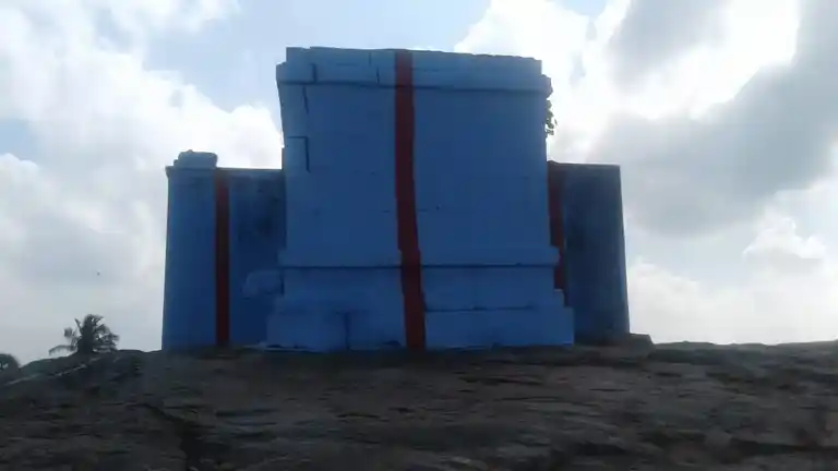 Arulmigu Venugopalaswamy Temple, Molapparaiyur, Pulampatti - 637107 அருள்மிகு&nbsp; வேணுகோபாலசுவாமி&nbsp; திருக்கோயில், மொலபாரியூர், பூலாம்பட்டி - 637107, Salem - Ancient Temple Architecture and History Image 2