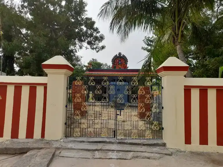 Arulmigu Venugopalaswamy Temple, Moothur - 631003 அருள்மிகு வேணுகோபாலசாமி திருக்கோயில், மூதூர் - 631003, Ranipet - Ancient Temple Architecture and History Image 2