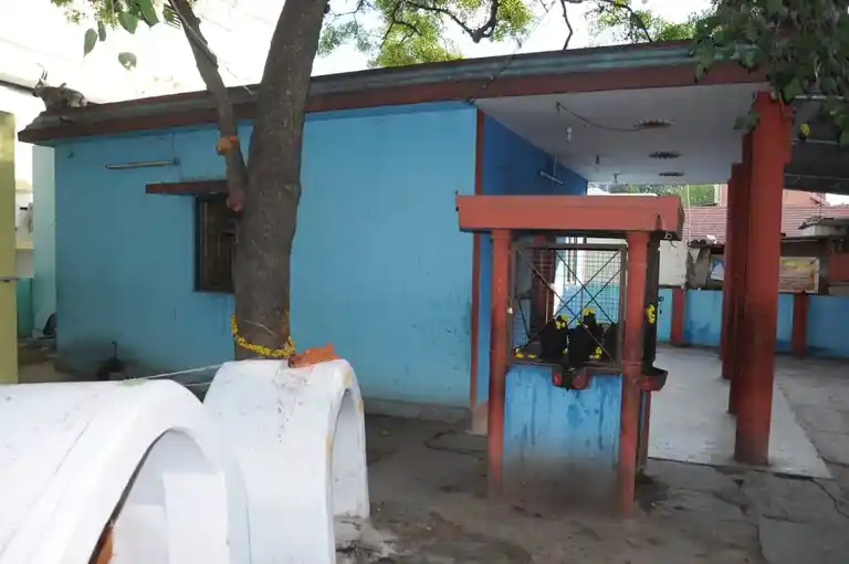 Arulmigu Venugopalaswamy Temple, Mukondapalli - 635117 அருள்மிகு வேணுகோபாலசாமி திருக்கோயில், Mukondapalli - 635117, Krishnagiri - Ancient Temple Architecture and History Image 3