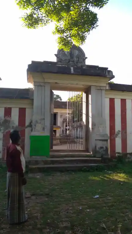 Arulmigu Venugopalaswamy Temple, Nallathukudi - 609001 Temple