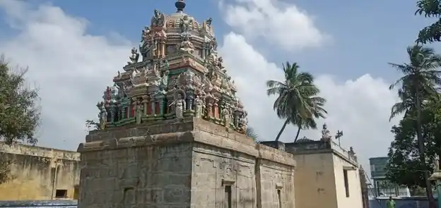 Arulmigu Venugopalaswamy Temple, Nerunjippettai - 638311 Temple