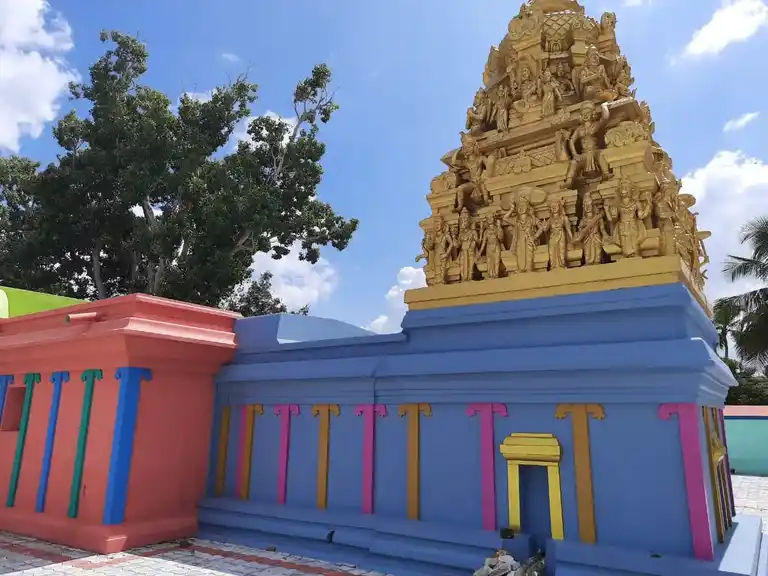 Arulmigu Venugopalaswamy Temple, Pillathurai - 621214 Arulmigu Venugopalaswamy Temple, பிள்ளாத்துரை - 621214, Thiruchirappalli - Ancient Temple Architecture and History Image 3