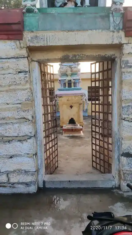 Arulmigu Venugopalaswamy Temple, Teadavur - 636116 அருள்மிகு வேணுகோபாலஸ்வாமி திருக்கோவில், தெடாவூர் - 636116, Salem - Ancient Temple Architecture and History Image 4