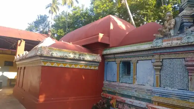 Arulmigu Venugopalaswamy Temple, Thillayambur, Thillayambur - 612804 அருள்மிகு வேணுகோபால சுவாமி திருக்கோயில், தில்லையம்பூர், Thillayambur - 612804, Thanjavur - Ancient Temple Architecture and History Image 5