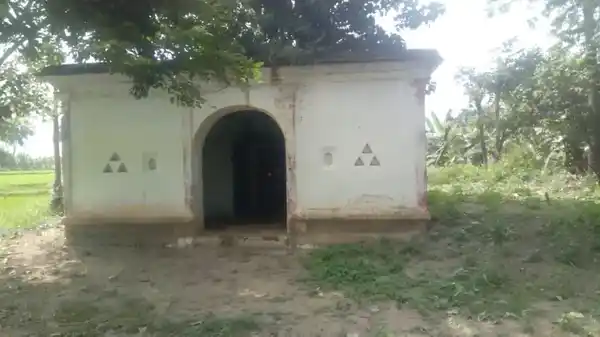 Arulmigu Venugopalaswamy Temple, Varichettipalayam - 620017 Arulmigu Venugopalaswamy Temple, Varichettipalayam, Varichettipalayam - 620017, Thiruchirappalli - Ancient Temple Architecture and History Image 4