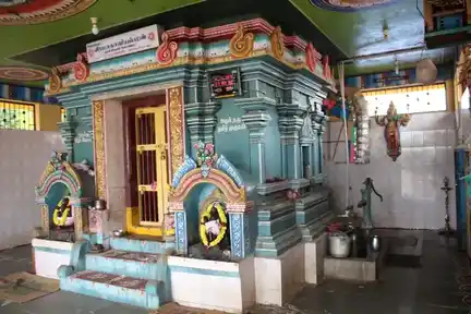 Arulmigu Veramakaliamman Temple, Nachiyar Koil, Nachiyar Koil - 612602 அருள்மிகு வீரமகாகாளியம்மன் திருக்கோயில், நாச்சியார்கோயில், நாச்சியார்கோயில் - 612602, Thanjavur - Ancient Temple Architecture and History Image 5