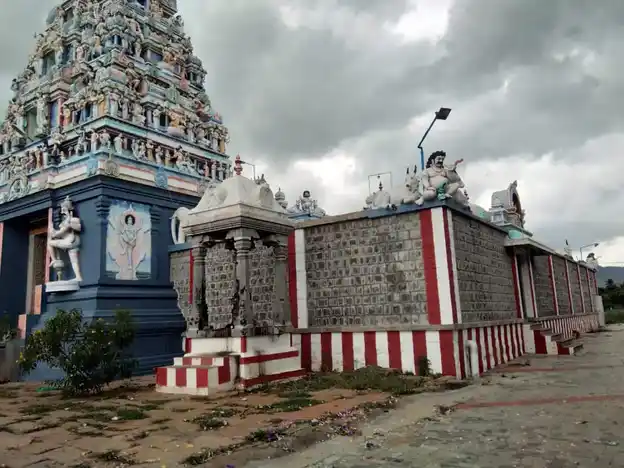 Arulmigu Verapathrasamy Temple, Usilampatti - 625532 அருள்மிகு வீரபத்திரசுவாமி திருக்கோயில், Usilampatti - 625532, Madurai - Ancient Temple Architecture and History Image 2