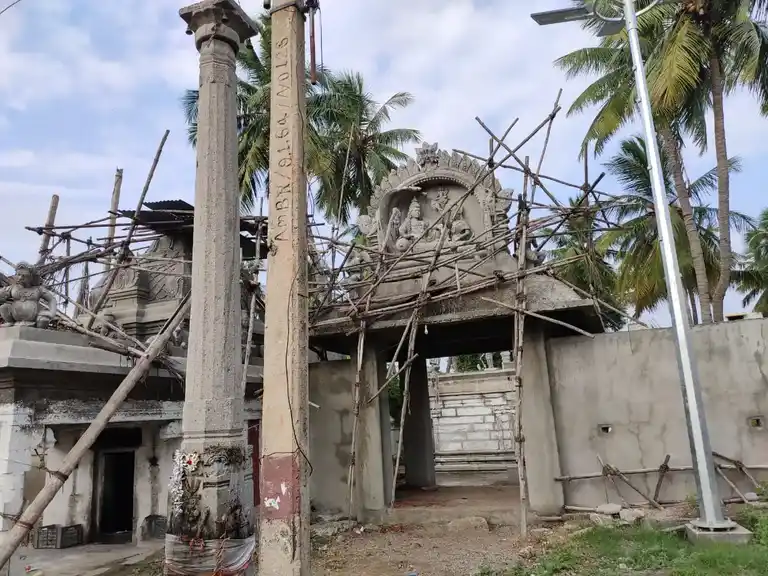 Arulmigu Vethanaarayana Perumal Temple, Veppanthattai - 621116 அருள்மிகு வேதநாராணயப்பெருமாள் திருக்கோயில், Veppanthattai - 621116, Perambalur - Ancient Temple Architecture and History Image 4