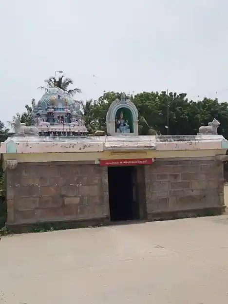 Arulmigu Vethpureeswarar Temple, Thiriuvethikkudi - 613202