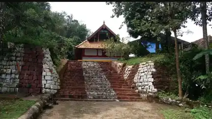 Arulmigu Veththikkorumagan Temple, Nambalakotai, Gudalur - 643211 அருள்மிகு வேட்டைக்கொருமகன் திருக்கோயில், Nambalakotai, Gudalur - 643211, Nilgiris - Ancient Temple Architecture and History Image 4