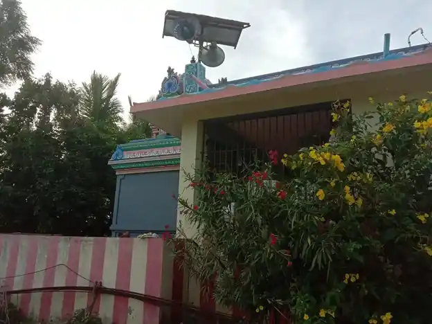 Arulmigu Vetrivelayutha Swamy Temple, Segal - 614711 அருள்மிகு வெற்றிவேலாயுத சுவாமி திருக்கோயில், Segal - 614711, Nagapattinam - Ancient Temple Architecture and History Image 2