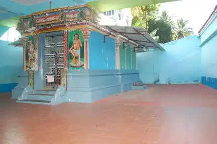 Arulmigu Vetrivinayagar Temple, Koranadu - 609001 அருள்மிகு வெற்றி விநாயகர் திருக்கோயில், Mayiladuthurai - 609001, Mayiladuthurai - Ancient Temple Architecture and History Image 4