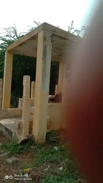 Arulmigu Vettai Ayyanar Temple, Kadampakulam - 630561 அருள்மிகு. கண்ணுடைய அய்யனார் திருக்கோயில், Kadampakulam - 630561, Sivagangai - Ancient Temple Architecture and History Image 3