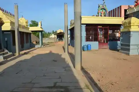 Arulmigu Vettai Vengatraya Perumal Temple, Melpattampakkam - 607104 அருள்மிகு வேட்டவெங்கட்ராயா பெருமாள் திருக்கோயில், Melpattampakkam - 607104, Cuddalore - Ancient Temple Architecture and History Image 2