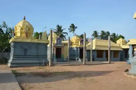 Arulmigu Vettai Vengatraya Perumal Temple, Melpattampakkam - 607104 அருள்மிகு வேட்டவெங்கட்ராயா பெருமாள் திருக்கோயில், Melpattampakkam - 607104, Cuddalore - Ancient Temple Architecture and History Image 4