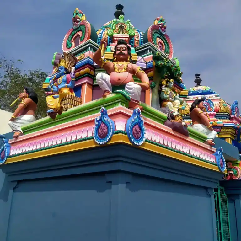 Arulmigu Vettaikaaraswamy Temple, Porulur - 624616 அருள்மிகு வேட்டைக்காரசாமி கோயில், Porulur - 624616, Dindigul - Ancient Temple Architecture and History Image 2