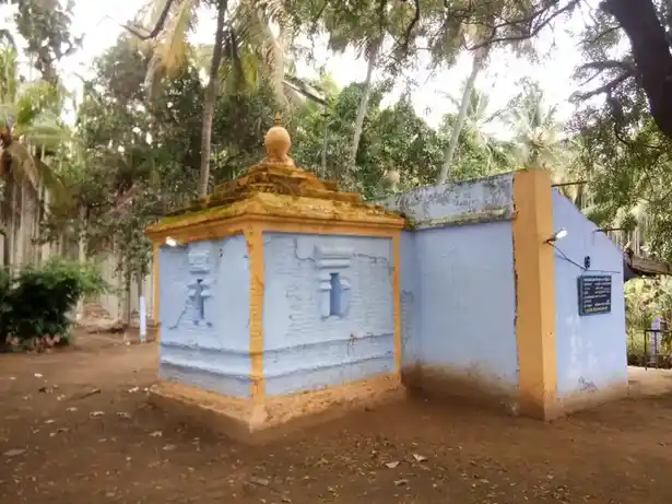 Arulmigu Vettaikaraperumal Temple, Kalikanaickenplayam, Kalikanaickenplayam - 642123 அருள்மிகு வேட்டைக்காரபெருமாள் திருக்கோயில், Kalikanaickenplayam, Kalikanaickenplayam - 642123, Coimbatore - Ancient Temple Architecture and History Image 3