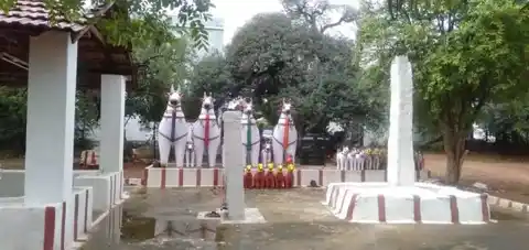 Arulmigu Vettaikarasamy Temple, 15 Velampalayam - 641652 அருள்மிகு வேட்டைகாரசாமி திருக்கோயில், 15 Velampalayam - 641652, Tiruppur - Ancient Temple Architecture and History Image 4