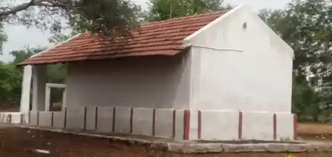 Arulmigu Vettaikarasamy Temple, 15 Velampalayam - 641652 அருள்மிகு வேட்டைகாரசாமி திருக்கோயில், 15 Velampalayam - 641652, Tiruppur - Ancient Temple Architecture and History Image 5