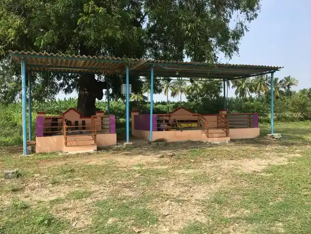 Arulmigu Vettaikarasamy Temple, A.Kumarapalayam - 641653 அருள்மிகு வேட்டைக்காரசுவாமி திருக்கோயில், A.Kumarapalayam - 641653, Coimbatore - Ancient Temple Architecture and History Image 2