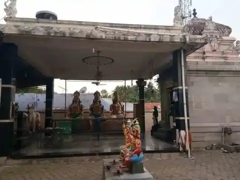 Arulmigu Vettaikkara Swamy Temple, Vettaikaran Pudur, Gobichettipalayam - 638476 அருள்மிகு வேட்டைக்காரசாமி திருக்கோயில், Vettaikaran Pudur, Gobichettipalayam - 638476, Erode - Ancient Temple Architecture and History Image 2