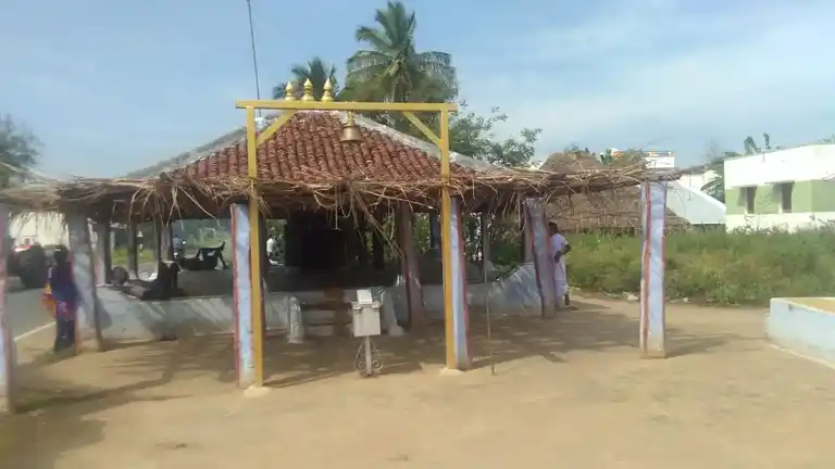 Arulmigu Vettuvapatty Mariamman Temple, Vellarivelli - 637101 அருள்மிகு வேட்டுவப்பட்டி மாரியம்மன் திருக்கோயில், Vellarivelli - 637101, Salem - Ancient Temple Architecture and History Image 4