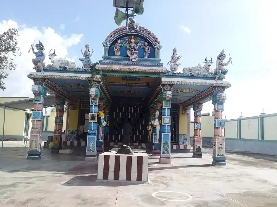 Arulmigu Veyilukandamman Temple, Thonugal - 626104 அருள்மிகு வெயிலுகந்தம்மன் திருக்கோயில், Thonugal - 626104, Virudhunagar - Ancient Temple Architecture and History Image 2