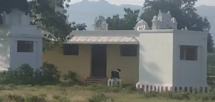 Arulmigu Veyluganthamman Temple, Elumalai - 625535