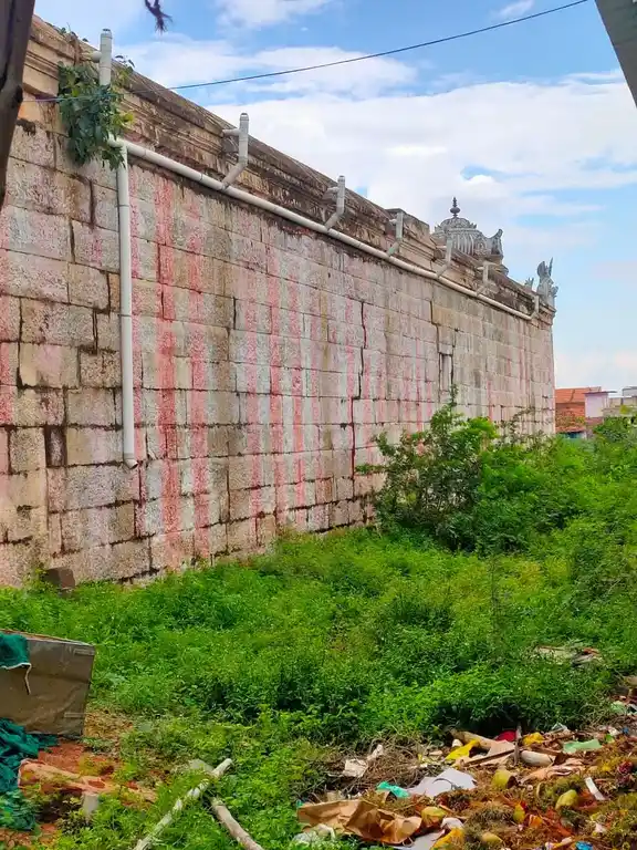 Arulmigu Veyulugantha Vinayagar Temple, Uppoor - 623525 அருள்மிகு வெயிலுகந்த விநாயகர் திருக்கோயில், உப்பூர் - 623525, Ramanathapuram - Ancient Temple Architecture and History Image 2