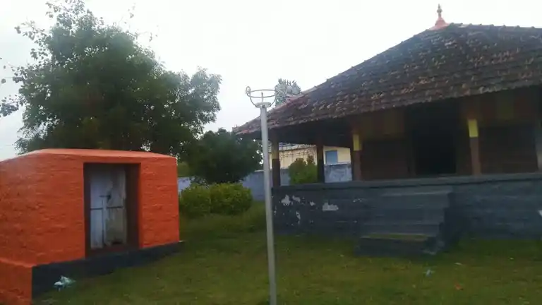 Arulmigu Vigneshwarar Temple, Kakkadavu - 642120 அருள்மிகு விக்னேஸ்வரர் திருக்கோயில், Kakkadavu - 642120, Coimbatore - Ancient Temple Architecture and History Image 2