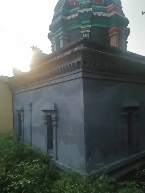 Arulmigu Vigneshwarar Temple, Kuppireddithangal - 632516 அருள்மிகு விக்ணேஸ்வரர் திருக்கோயில், குப்பிரெட்டிதாங்கள் - 632516, Vellore - Ancient Temple Architecture and History Image 6