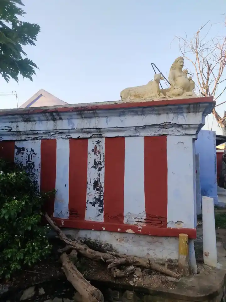 Arulmigu Vigneshwarar Vagaiyar Temple, Old Ayakudi, Palani - 624613 அருள்மிகு விக்னேஸ்வரர் வகையறா திருக்கோயில், பழைய ஆயக்குடி, பழனி - 624613, Dindigul - Ancient Temple Architecture and History Image 3