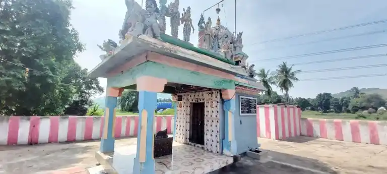 Arulmigu Vigneswarar Temple, Perumal Kuppam - 632520 அருள்மிகு விக்னேஷ்வரர் திருக்கோயில், பெருமாள்குப்பம் - 632520, Vellore - Ancient Temple Architecture and History Image 4