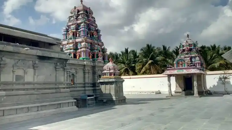 Arulmigu Vigramasoleeswarar Temple, Kannapuram, Kannapuram - 638701 Arulmigu Vigramasoleeswarar Temple, Kannapuram, Kannapuram - 638701, Tiruppur - Ancient Temple Architecture and History Image 3